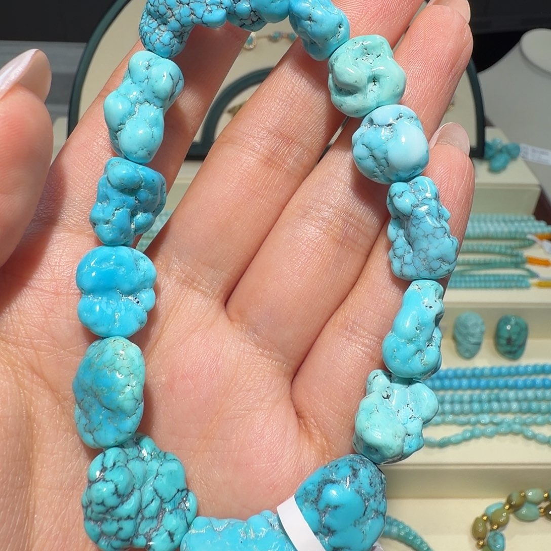 绿松石未镶嵌随形手串