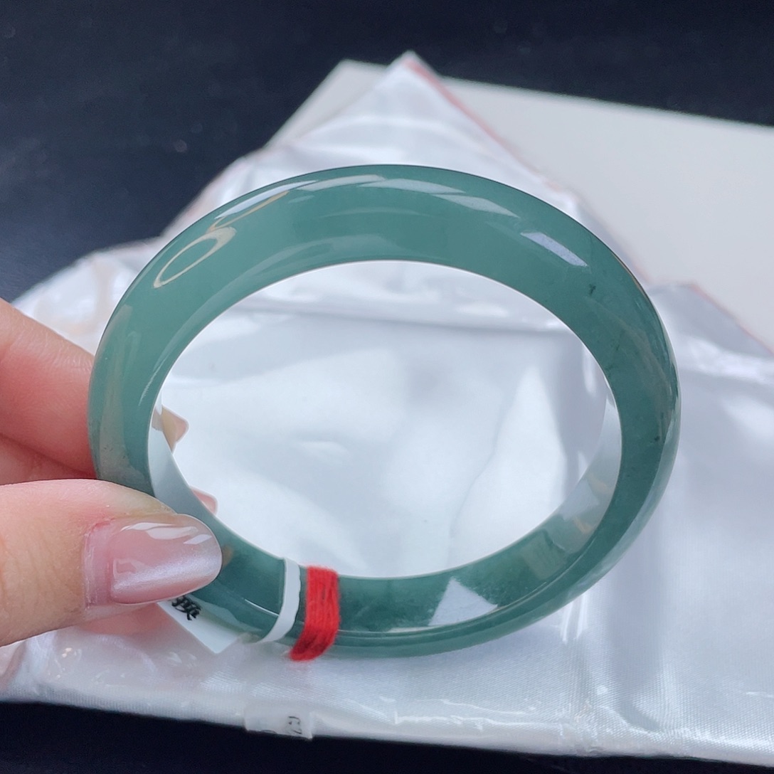 翡翠手镯未镶嵌翡翠1179