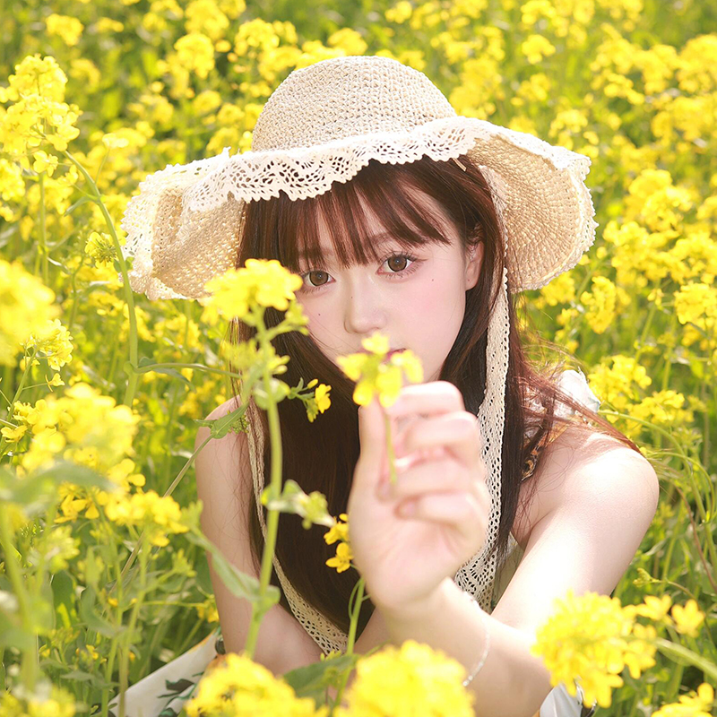 法式蕾丝防晒草帽子女士夏季2025新款海边旅游拍照太阳编织遮阳帽