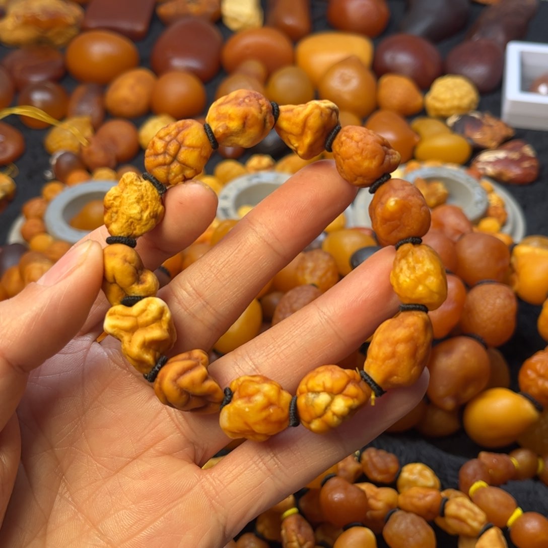 琥珀裸石未镶嵌天然蜜蜡手串