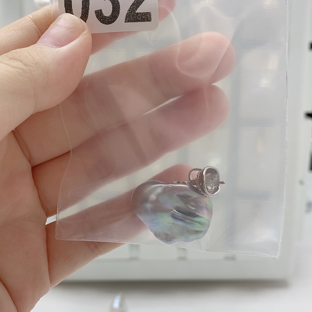 颈饰合金淡水珍珠