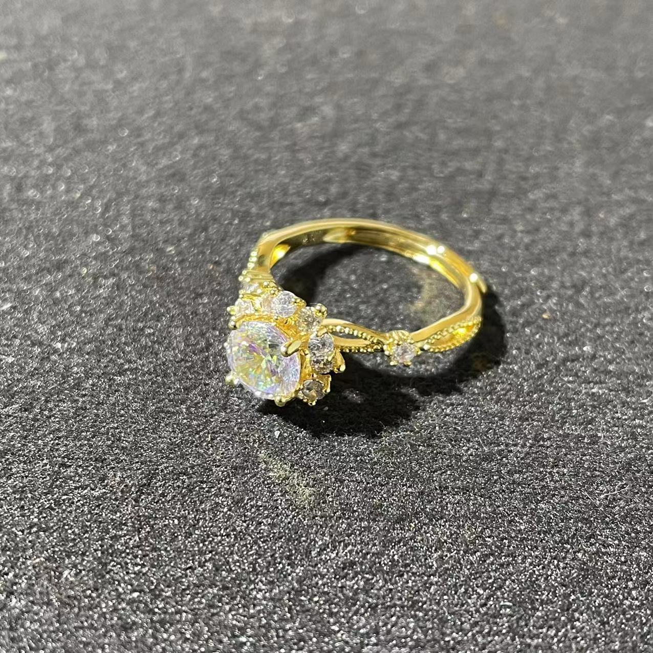 【蜜妃高订】SMB-402时尚设计戒指多样性发一件