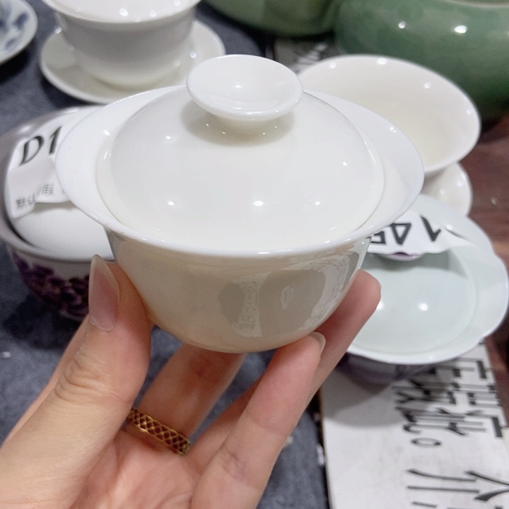 茶具微瑕，介意勿拍