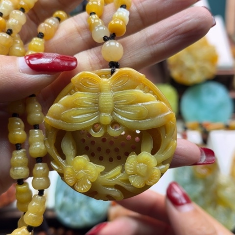 岫玉挂件未镶嵌挂件