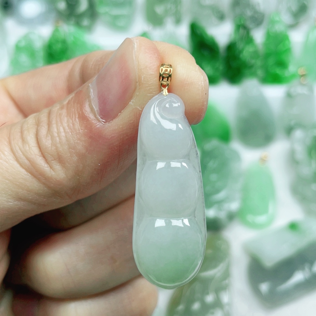 翡翠吊坠(不含链)18K金镶嵌