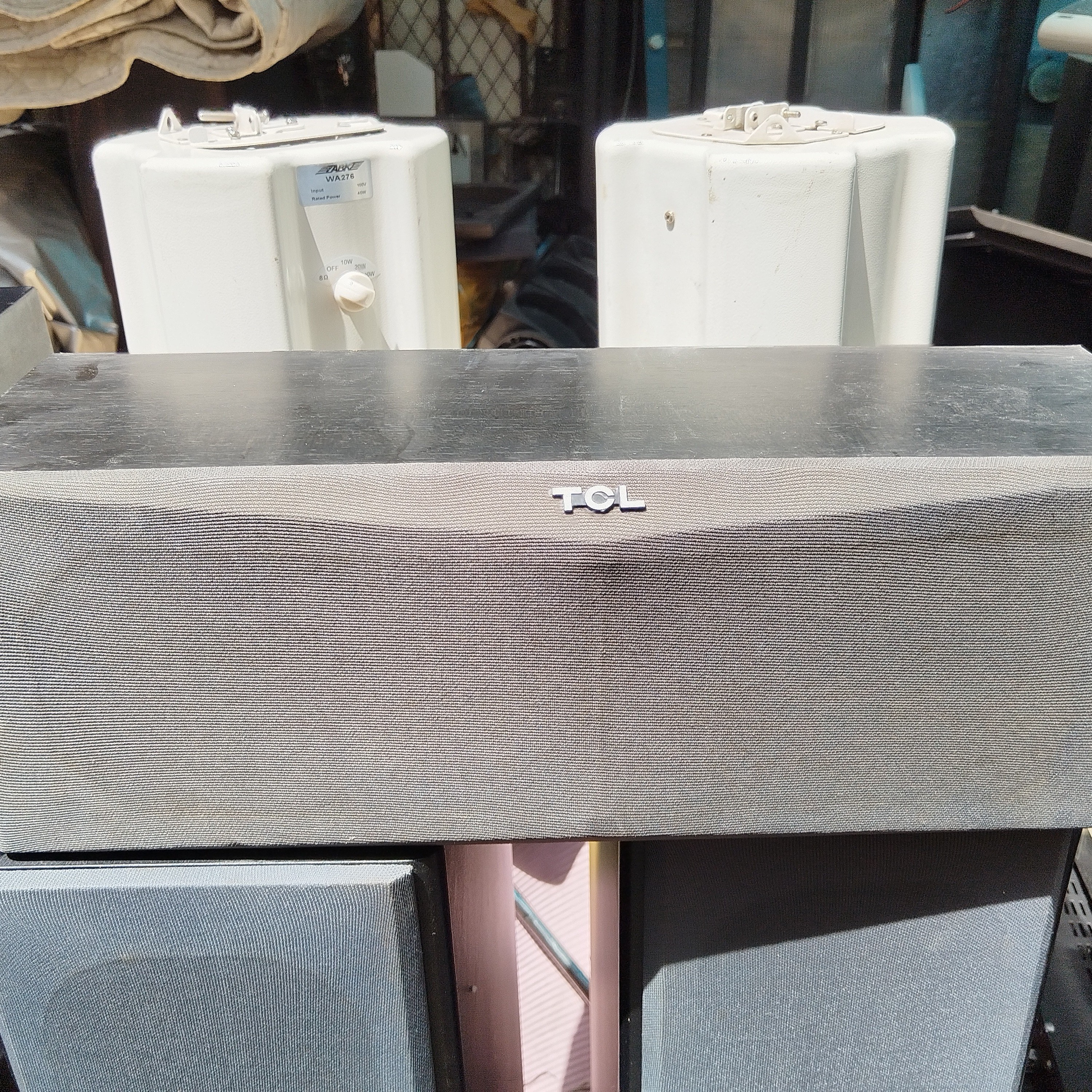 8新  中置一条，不包邮费，不支持退货退款