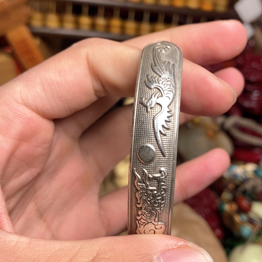 哒哒哒哒哒哒哒哒的