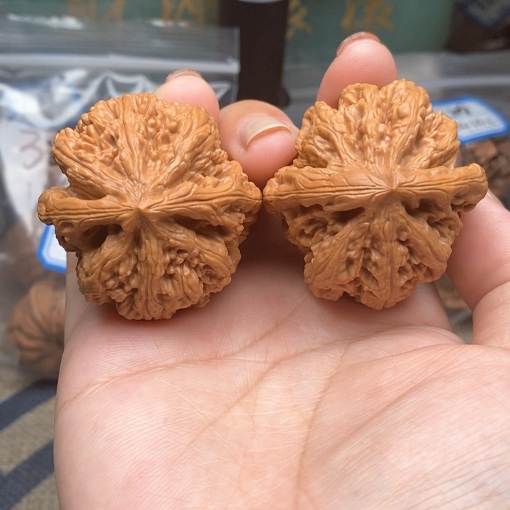 猴头核桃吊坠9030号粗筋41.43.39