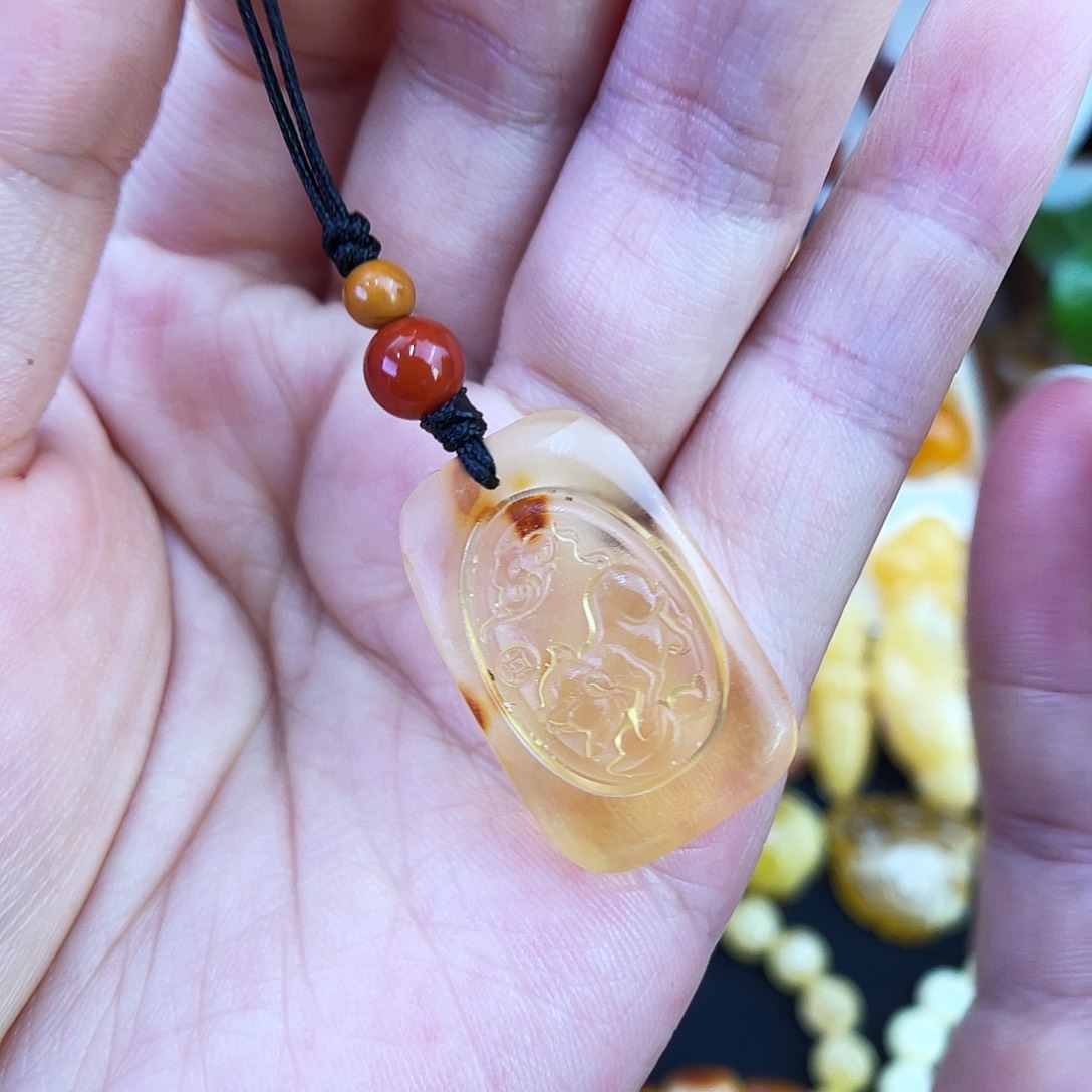 琥珀未镶嵌裸石我