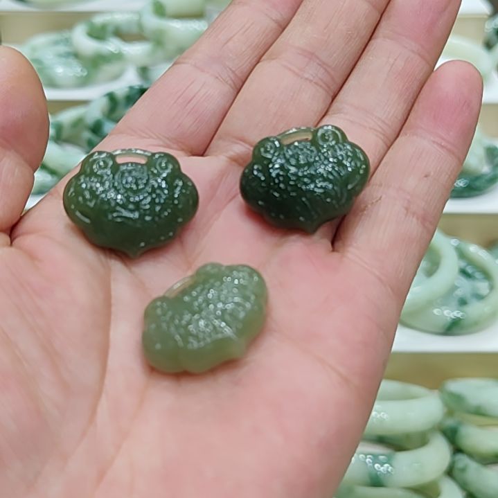 和田玉颈饰未镶嵌多样性拍一发一