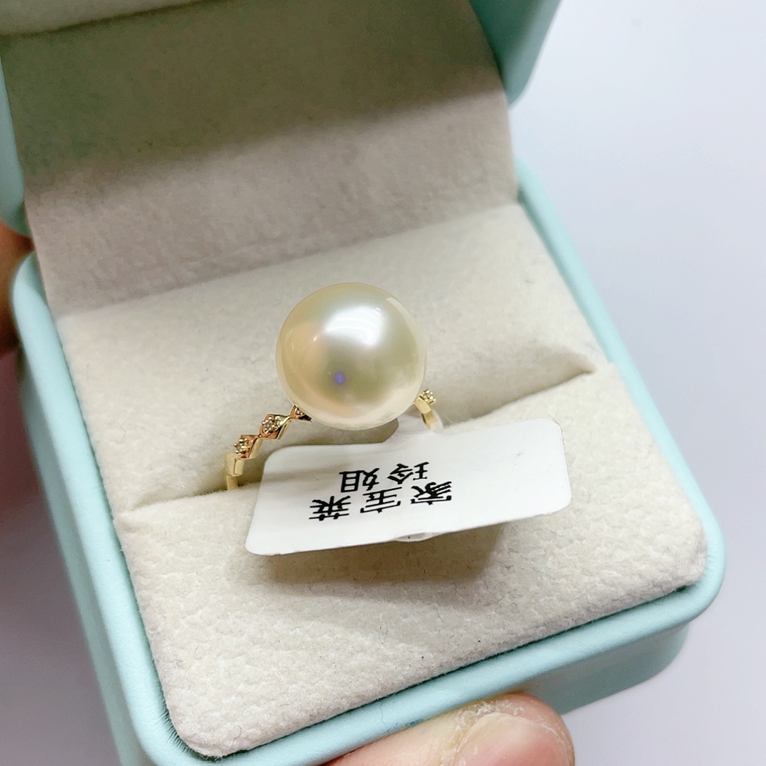 海水珍珠戒指18K金镶嵌