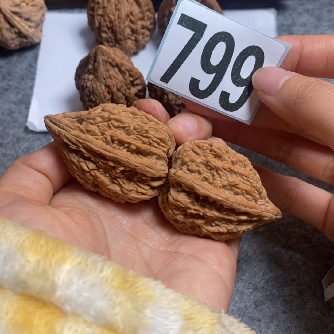 核桃799塔尖33尺寸45高