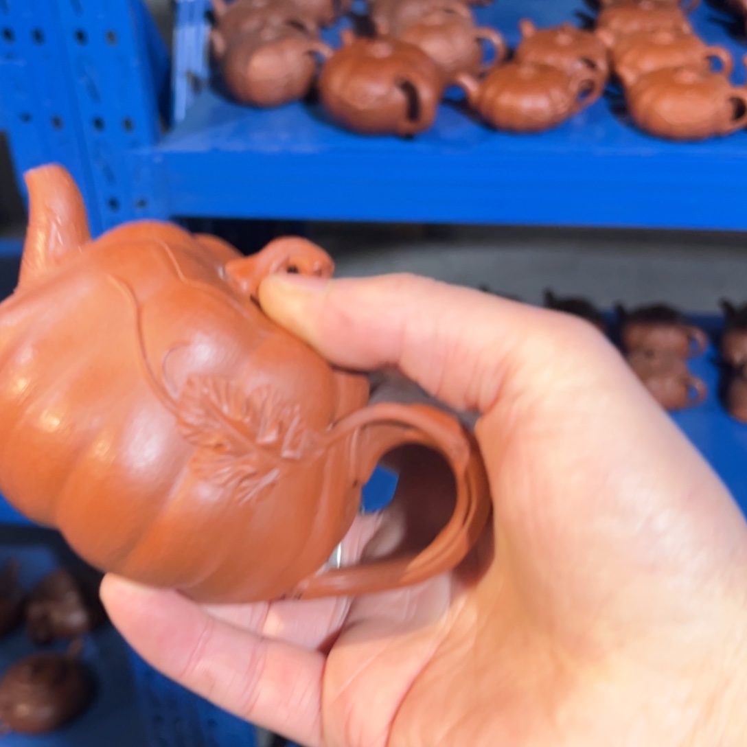 茶壶紫砂紫砂的味道真的