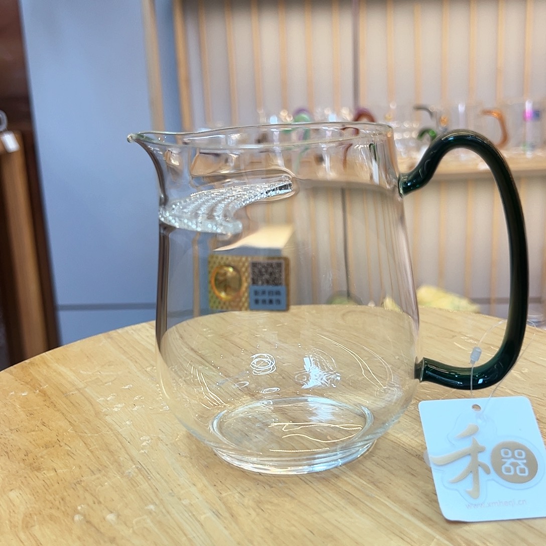 禾器丰然月牙款公道杯墨绿色