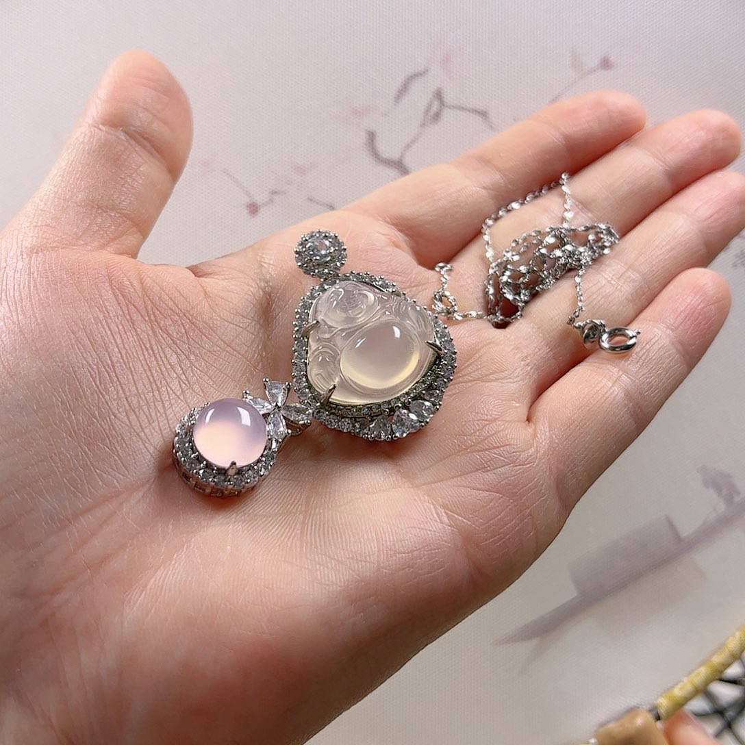 玛瑙/玉髓手镯未镶嵌c****o