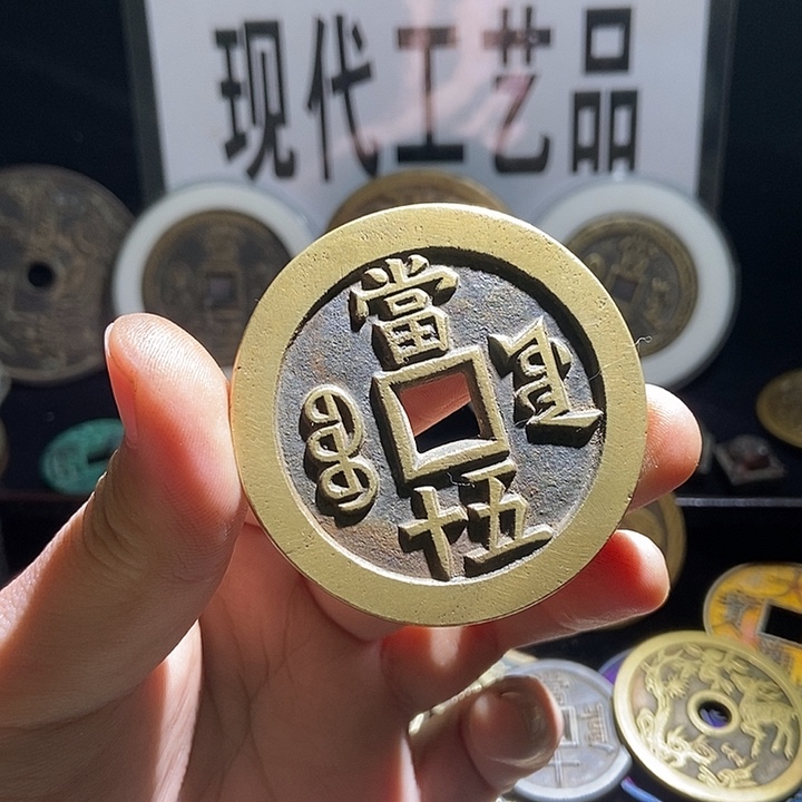 铜现代翻砂制作工艺品