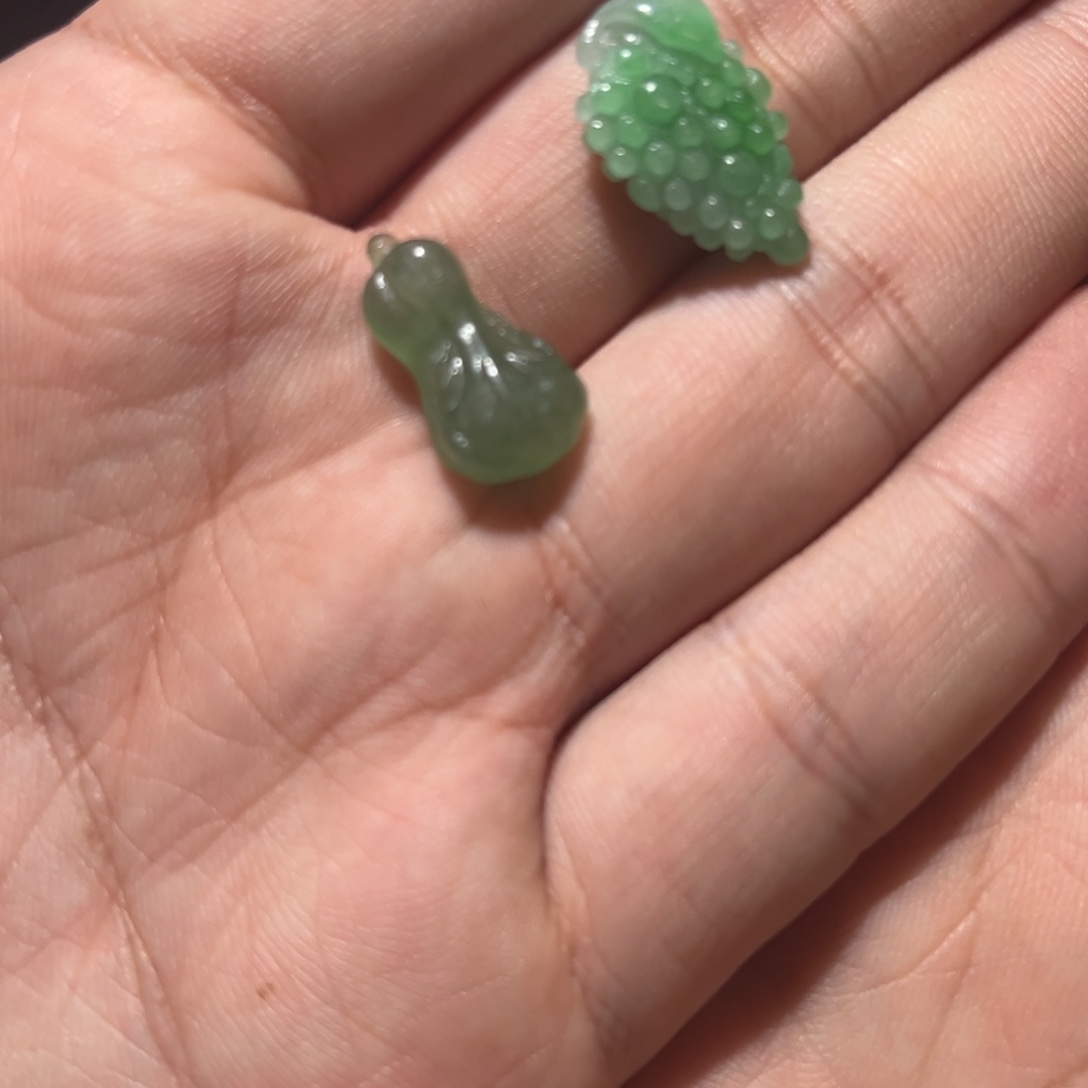 妙***青翡翠未镶嵌颈饰120