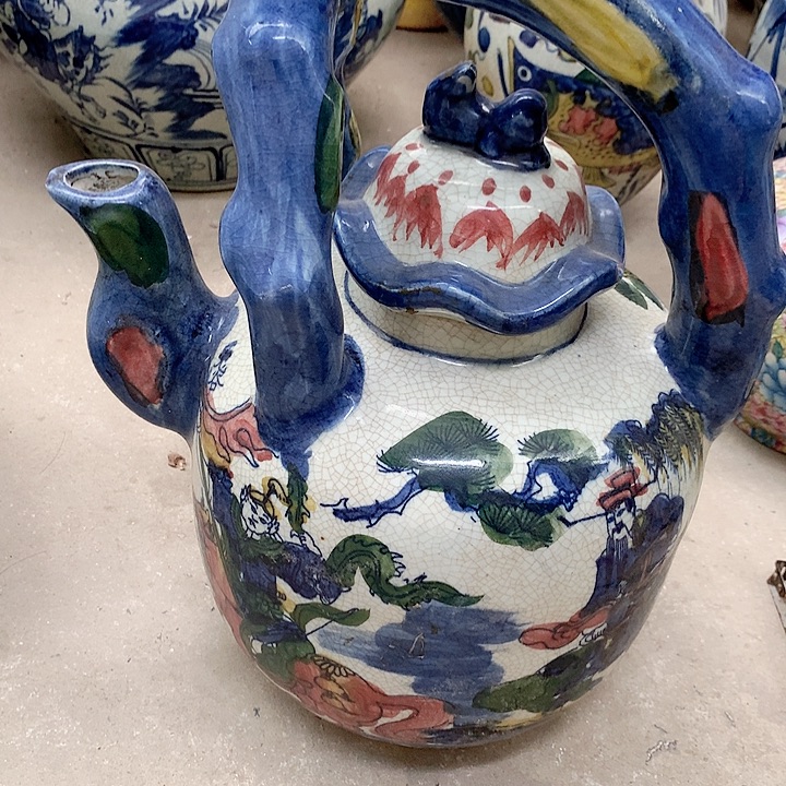 瓷片我也好可爱的啊哈啊哈哈