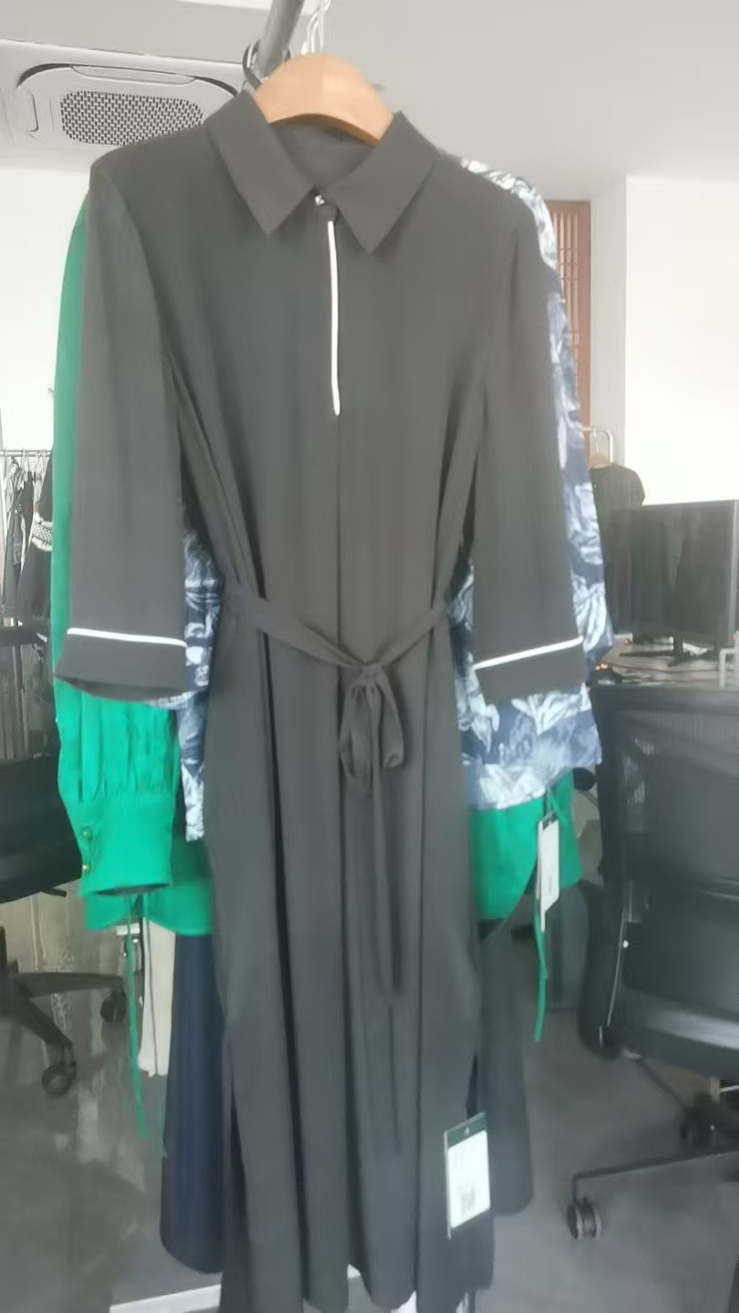 陌妆桑蚕丝连衣裙519874