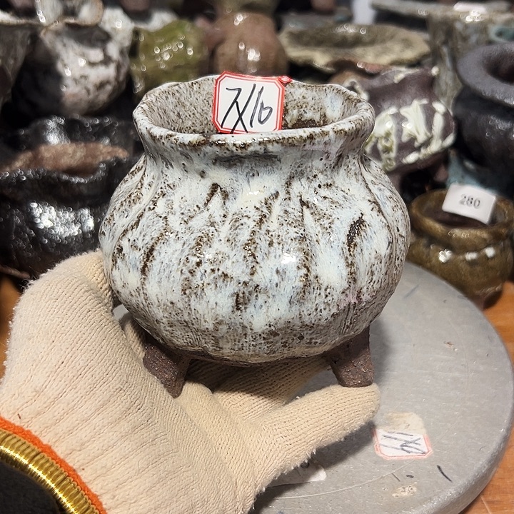 粗陶花盆制作就这样了，