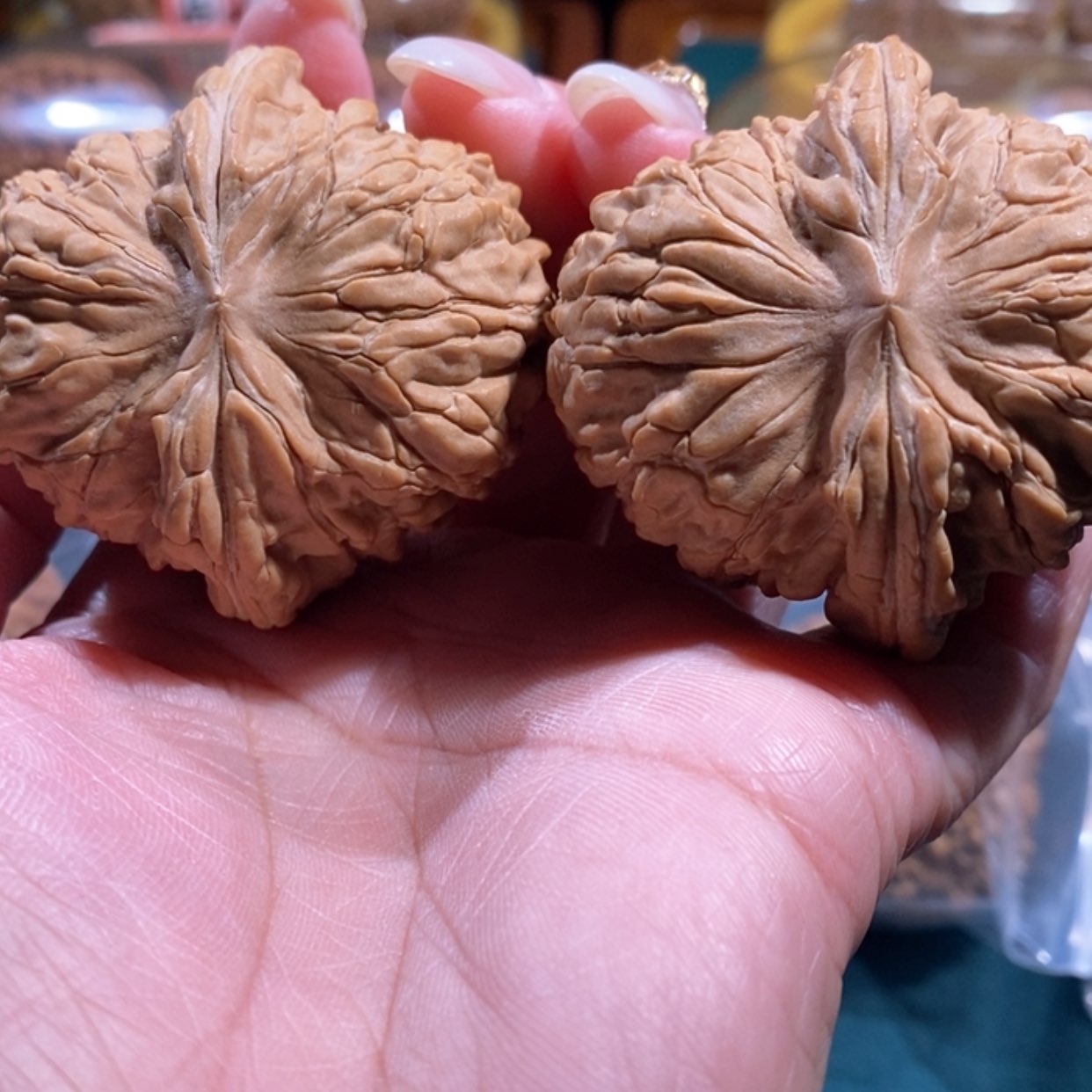 【闪购商品】文玩核桃吊坠闪****电华坤龙