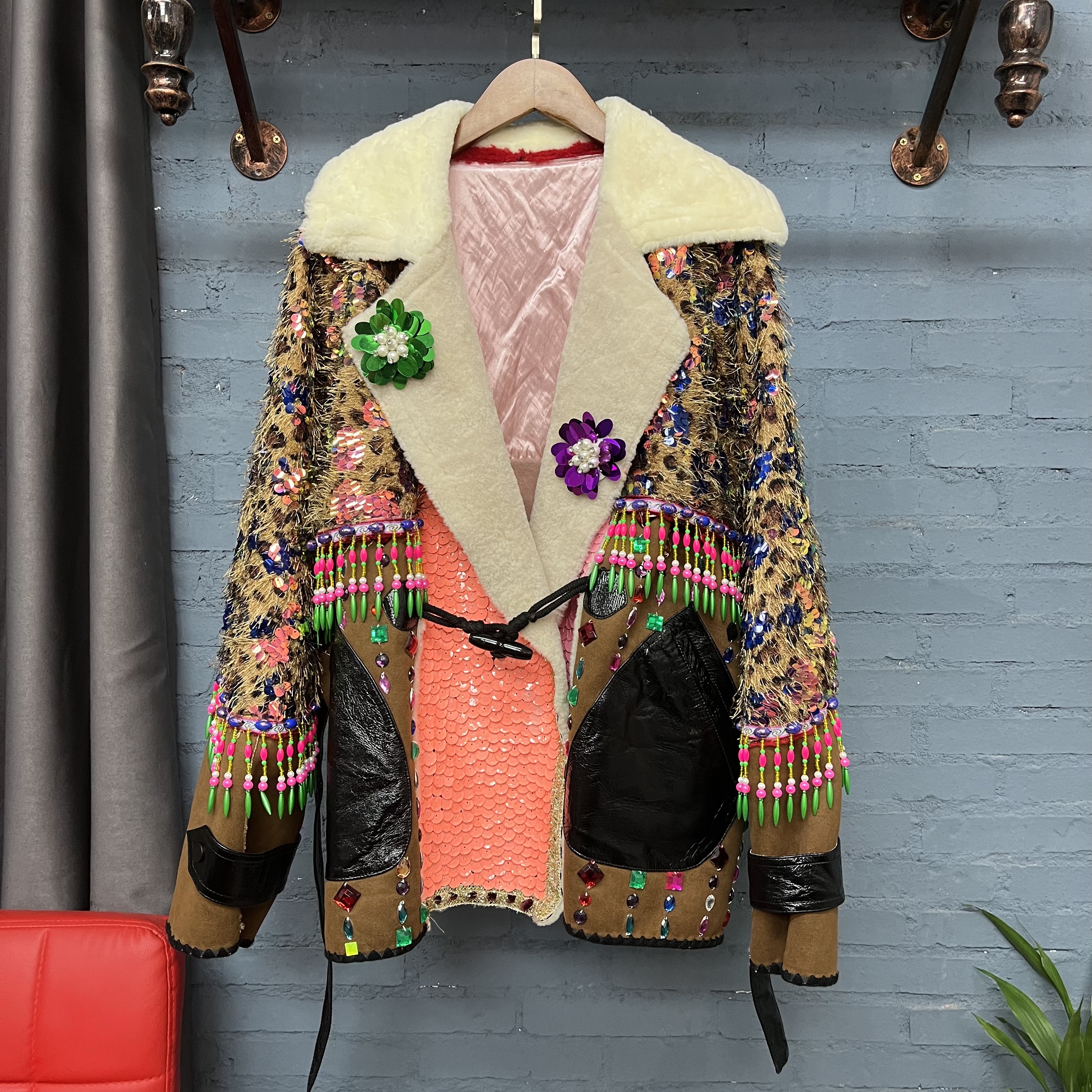 原创设计师款流苏气质咖色一体外套