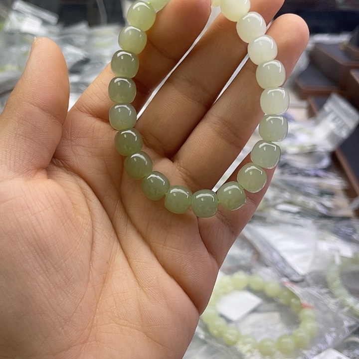 和田玉未镶嵌手串