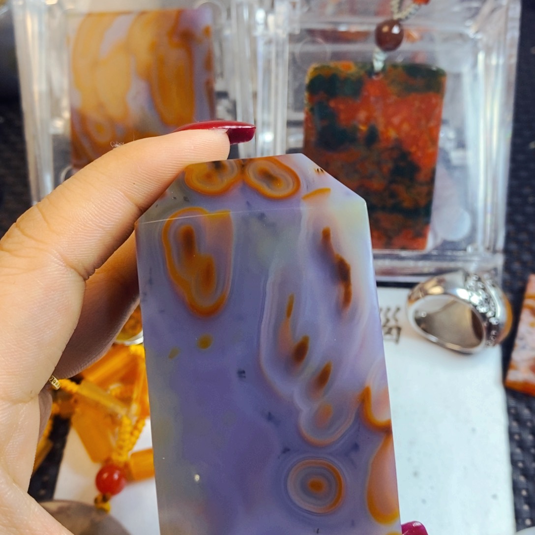 玛瑙/玉髓颈饰未镶嵌