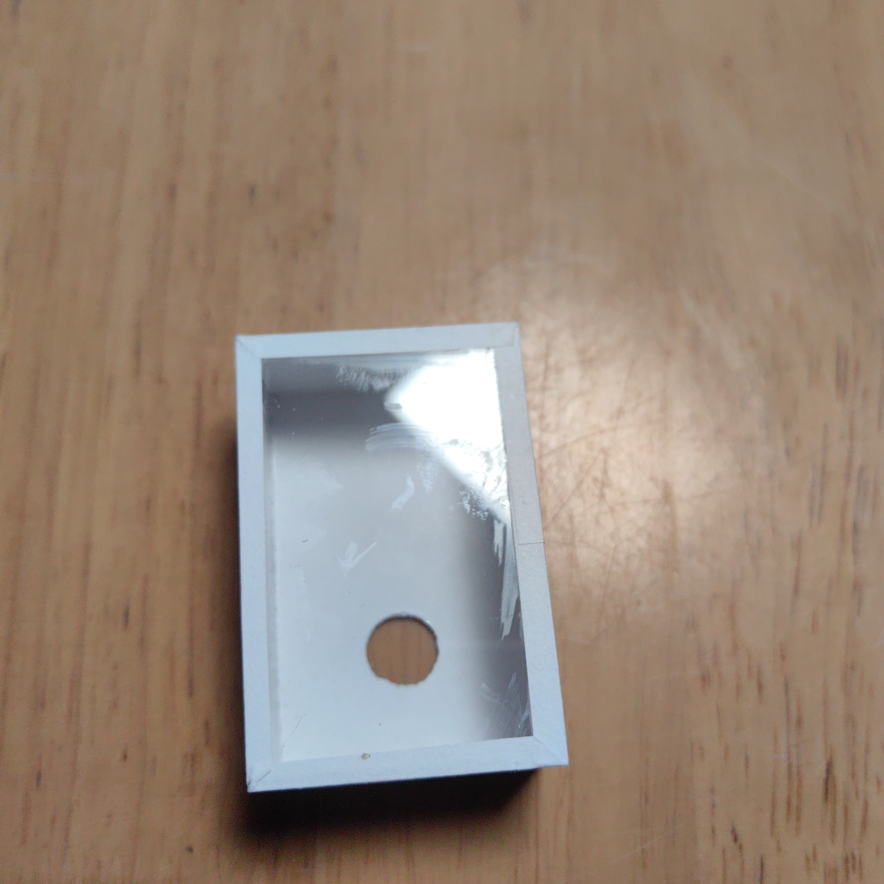 黑白虫3条包邮盒子
