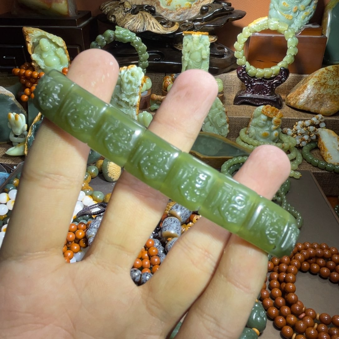 透闪石质玉手排 13 14未镶嵌