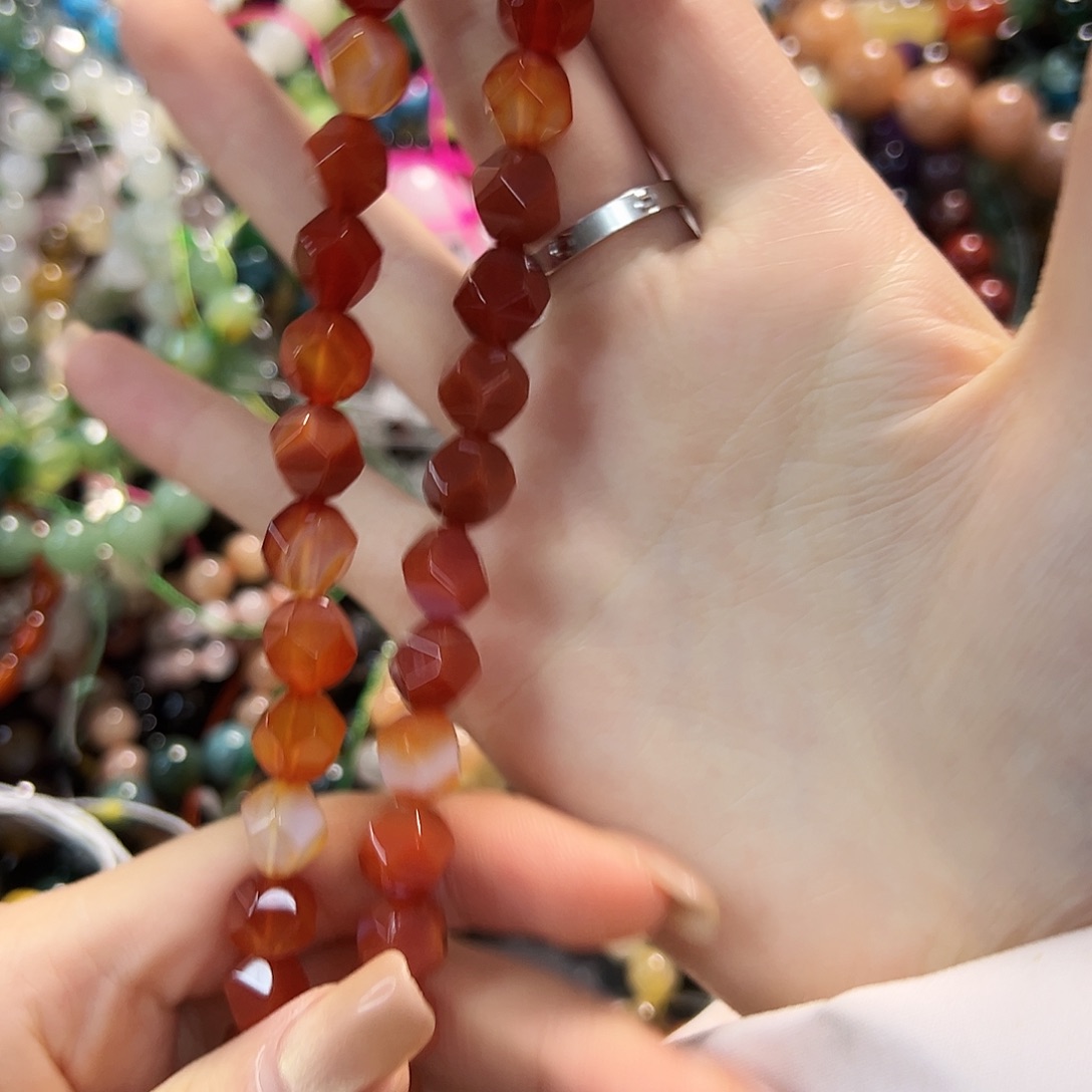 玛瑙/玉髓未镶嵌珠宝半成品柿子红玛瑙卡10一条