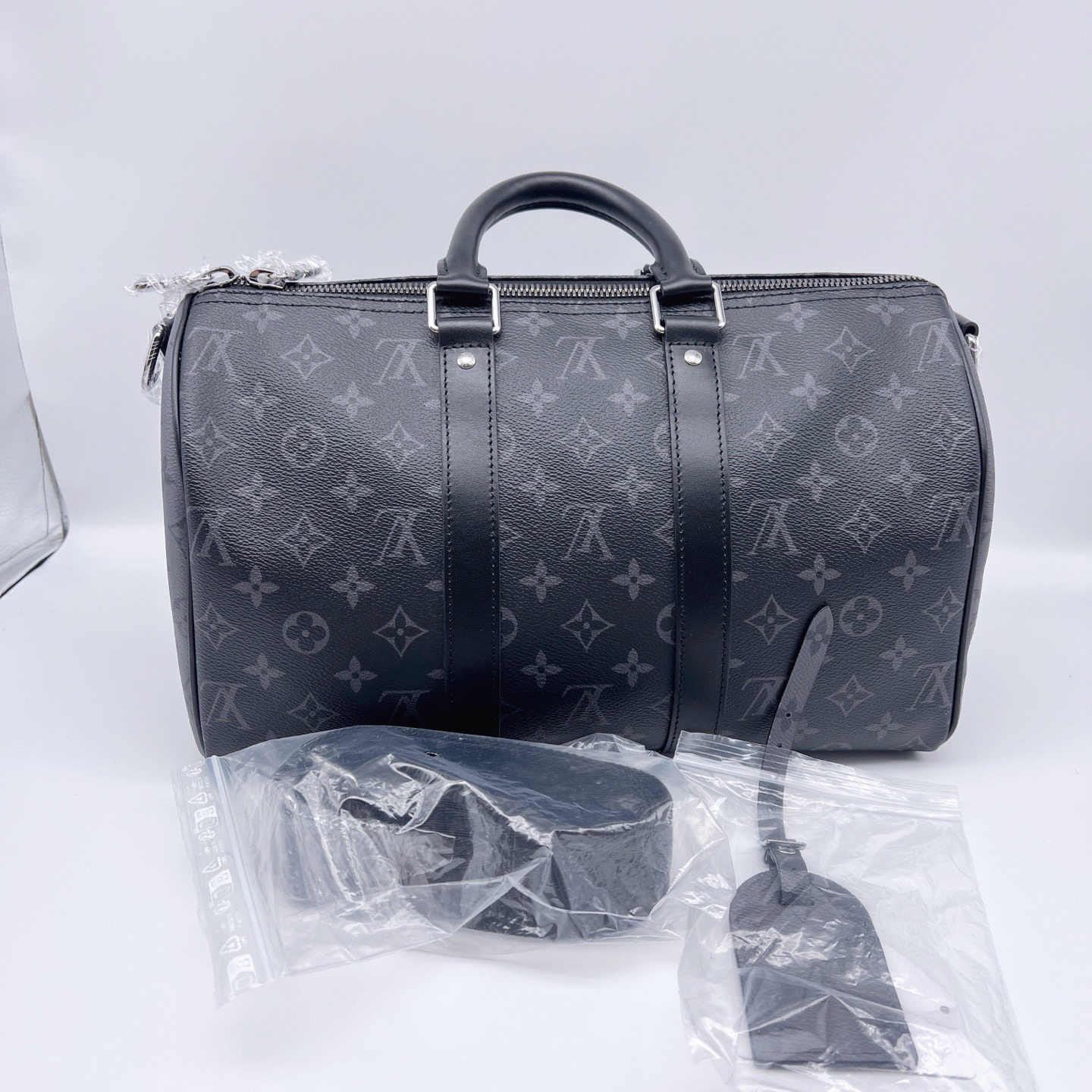 未使用 LouisVuitton/路易威登  可拆卸可调节肩带拉链开合 单肩