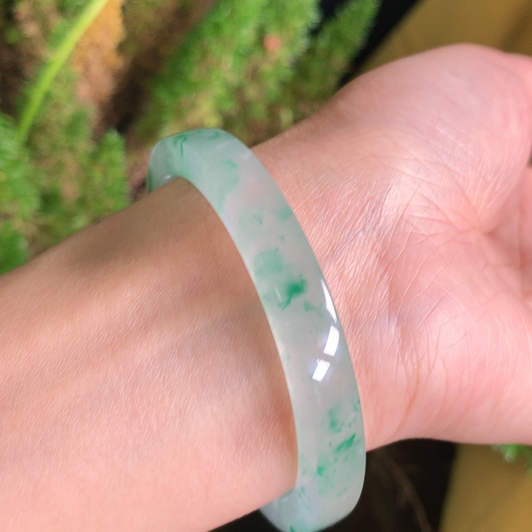 石英质玉未镶嵌手镯53