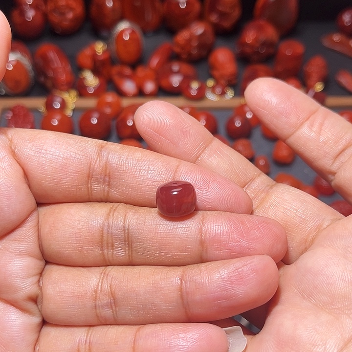 南红玛瑙未镶嵌配饰火焰纹老型10.8mm