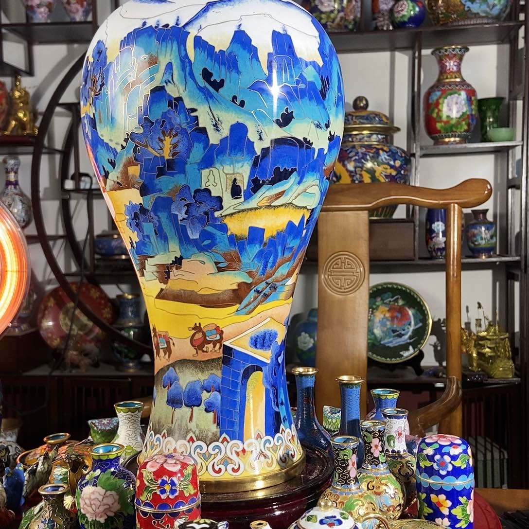 用***5铜丝绸之路瓶子（全3500）