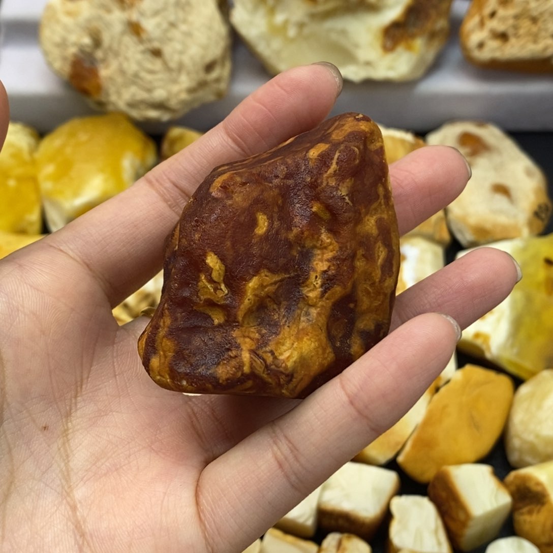 定制琥珀未镶嵌蜜蜡