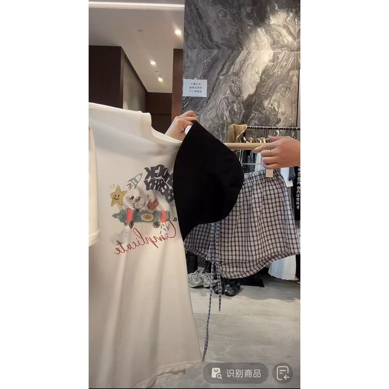 徐秋阳  kt开火箭（大版型）春夏新款百搭时尚舒适显白短袖12867