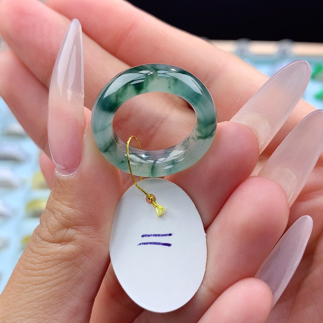 翡翠戒指未镶嵌土****311圈