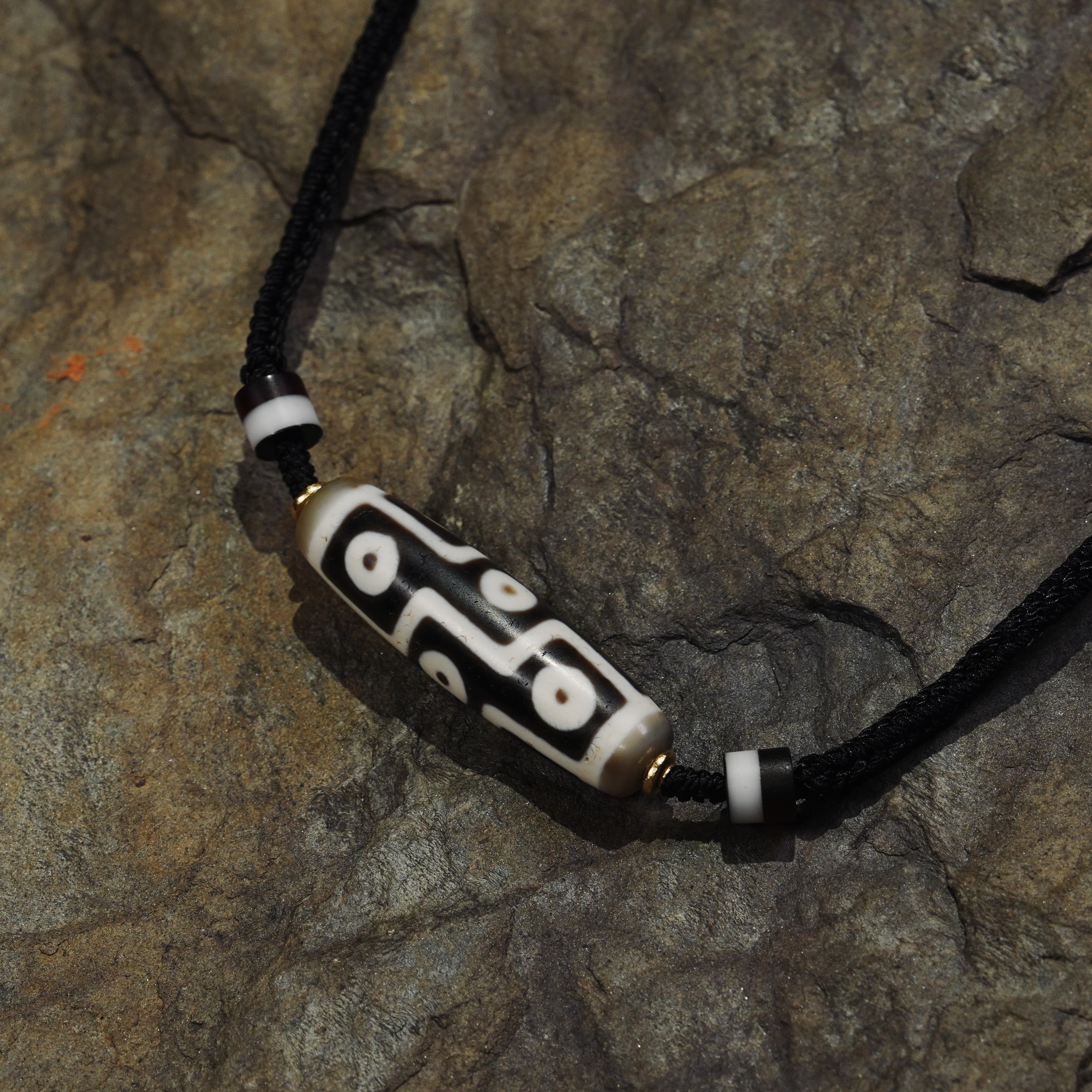 【王子豪专属】折线九眼天珠001