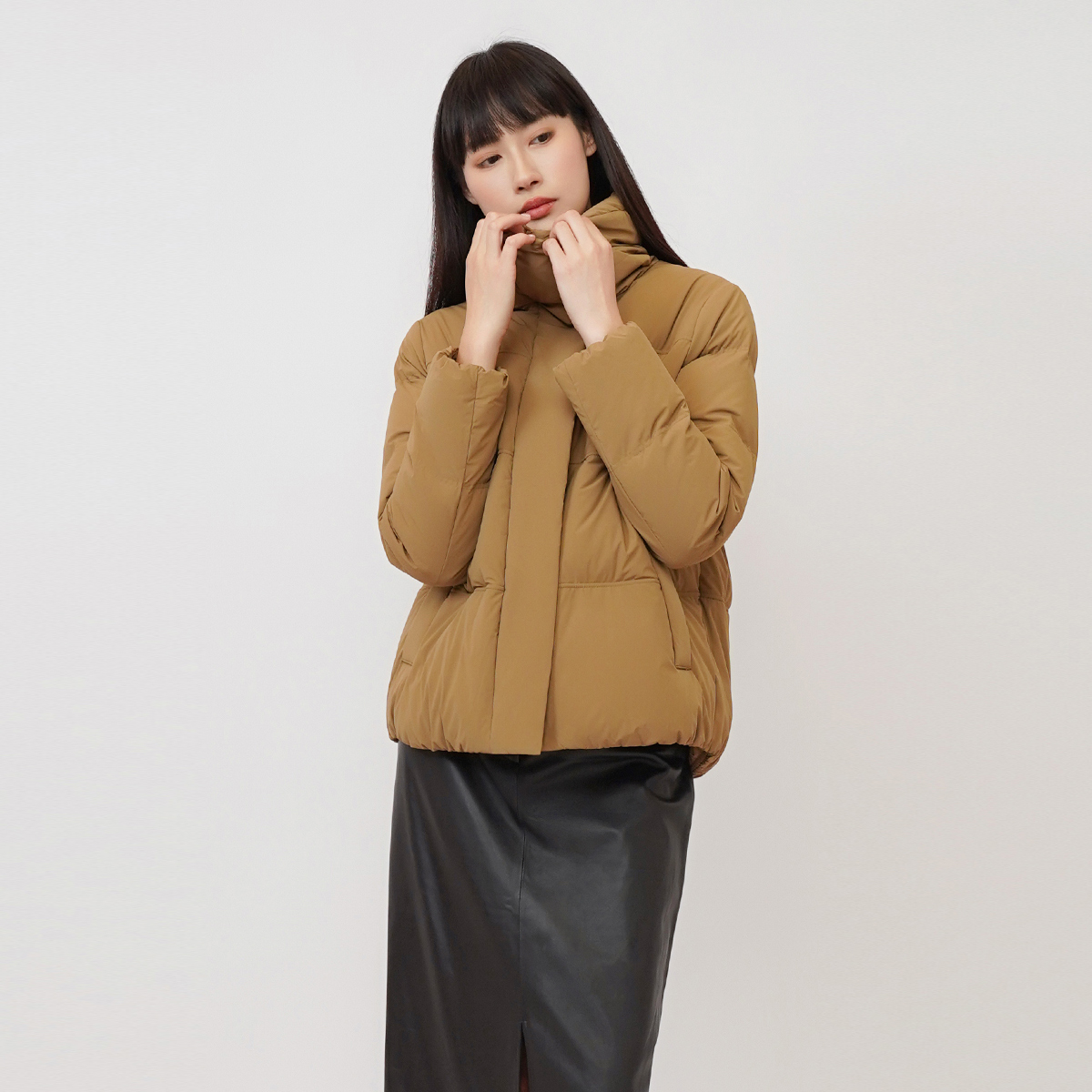 歌蒂诗冬季专柜新款时尚短款90鹅绒气质户外保暖羽绒服3E46Y3798