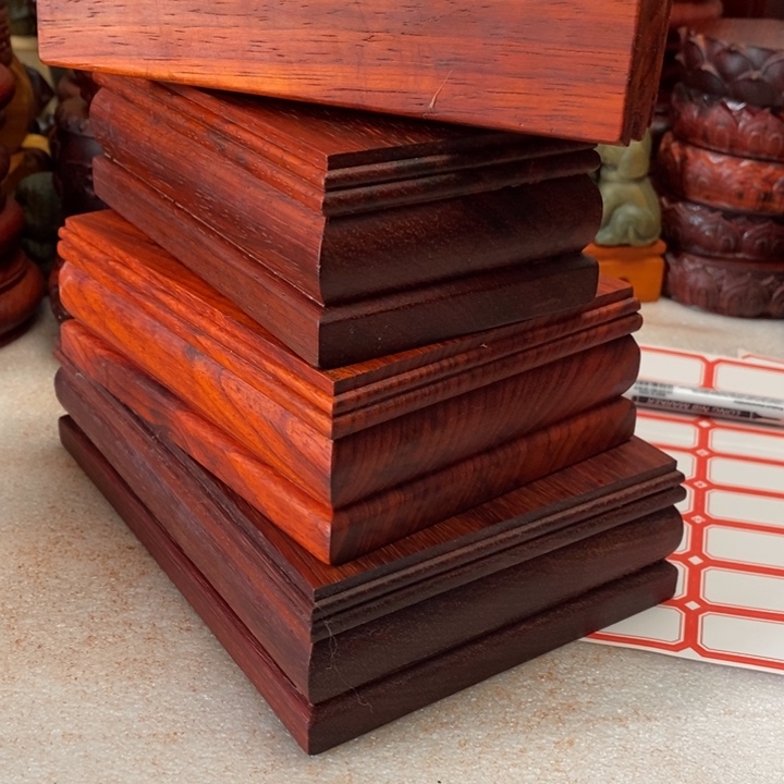 尹***名木四块19/13-15/11-15/8共四块68