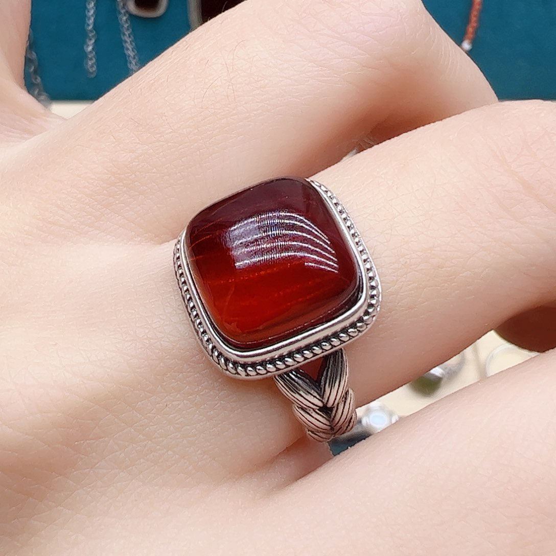 血珀戒指银S925镶嵌天然