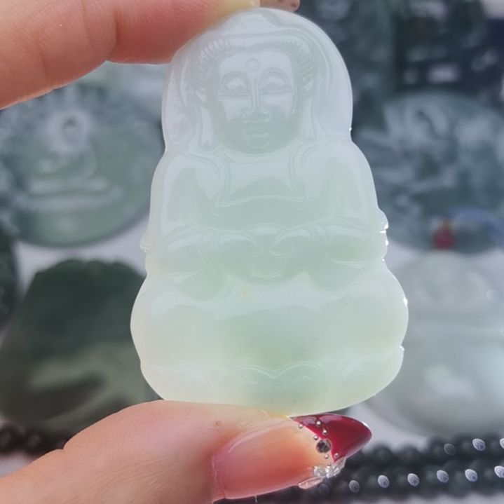 翡翠颈饰未镶嵌天然的A货翡翠多样性发货