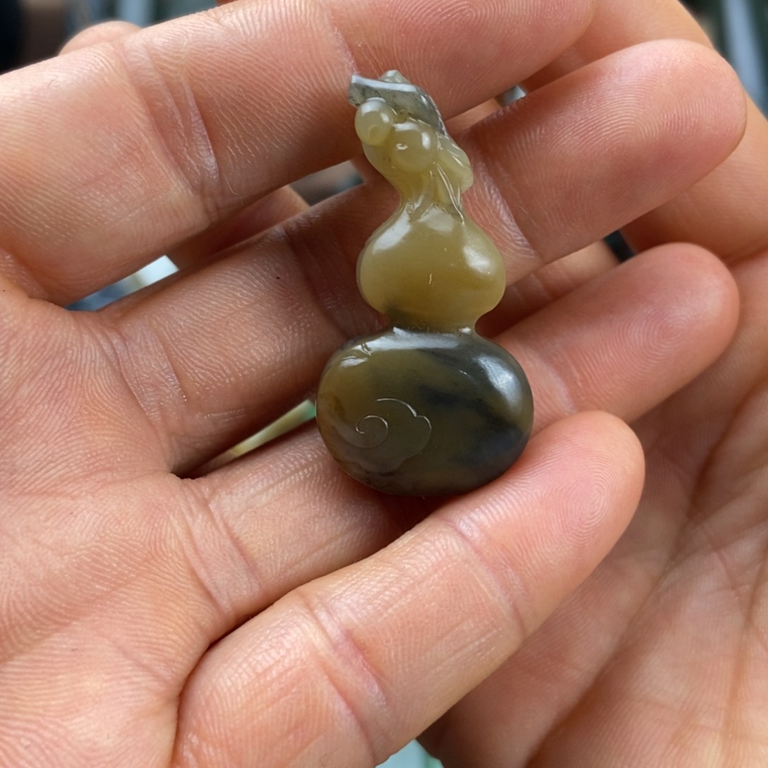 和田玉挂件未镶嵌