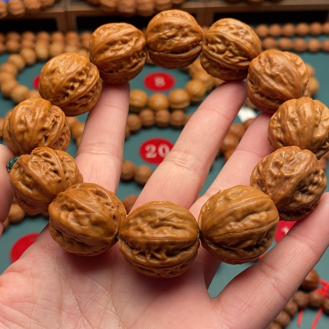 文玩核桃手串23尺寸八棱