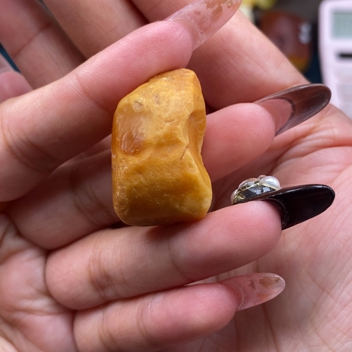 定制琥珀未镶嵌蜜蜡