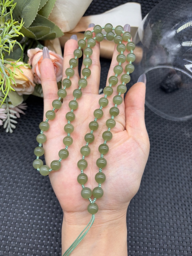 高端天疆和田玉湖水绿圆珠8mm玉石挂牌绳项链毛衣链长链珠链百搭