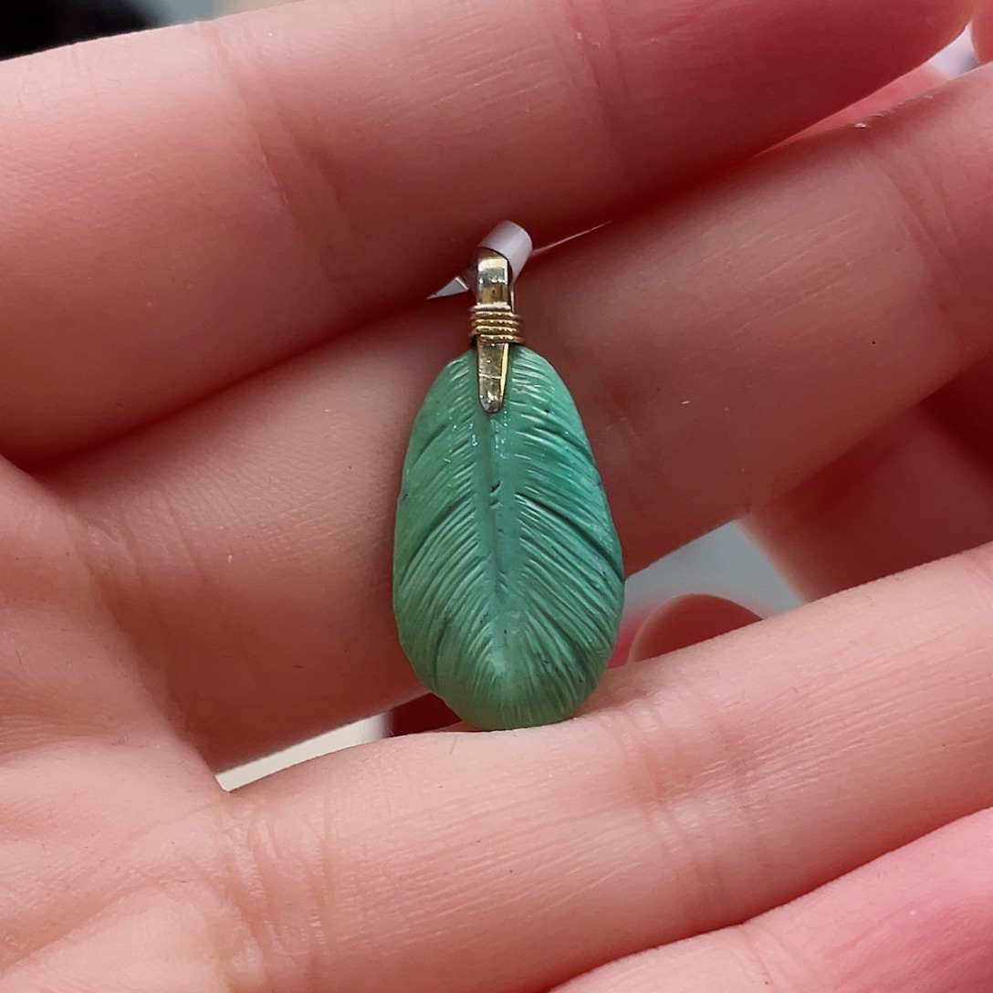 绿松石颈饰未镶嵌