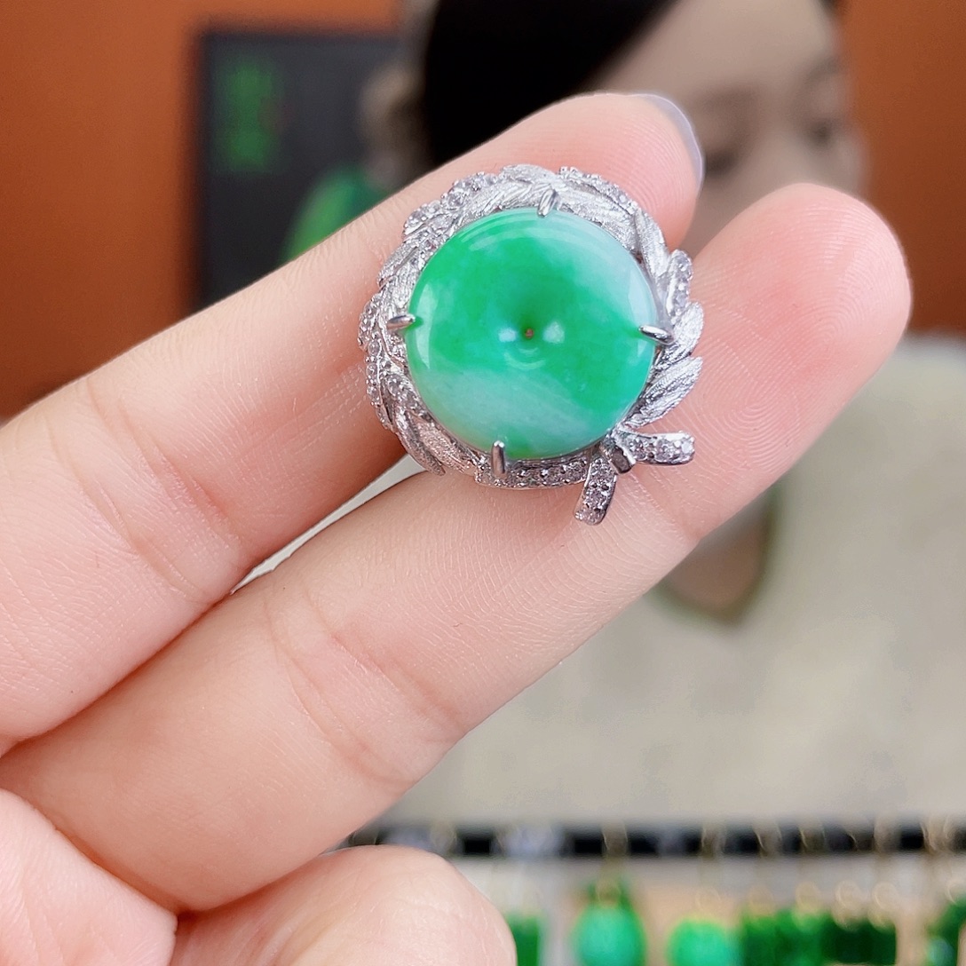 翡翠银S925镶嵌耳饰