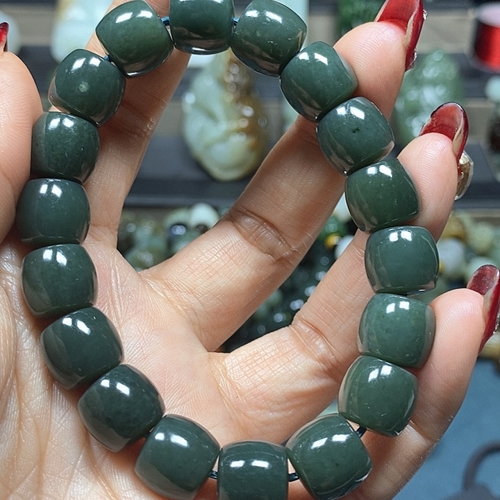 和田玉手串未镶嵌